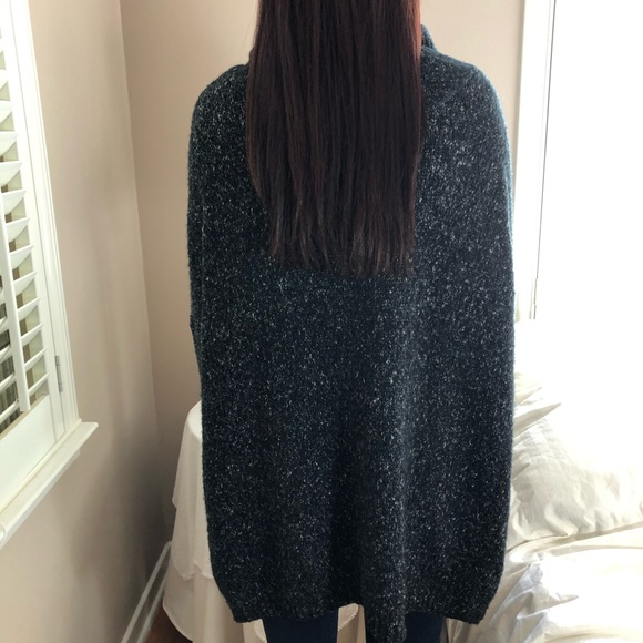 Solddd Outtt - Picture 4 of 4